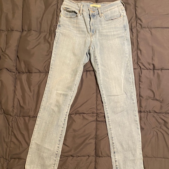 Levi’s Classic Straight Leg Jeans - Picture 4 of 5
